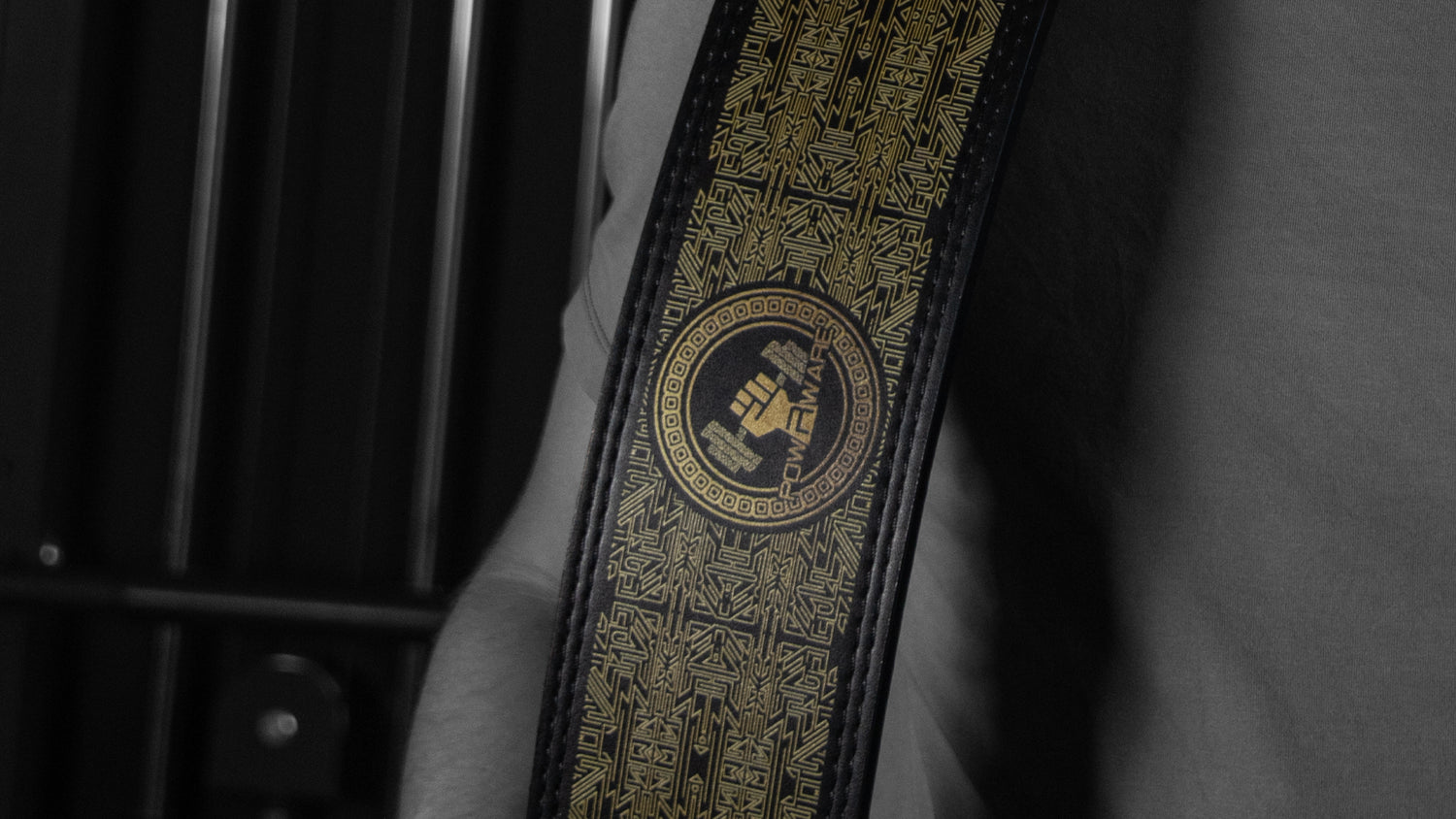Powrware Belt Guertel Black Schwarz Gold zoom